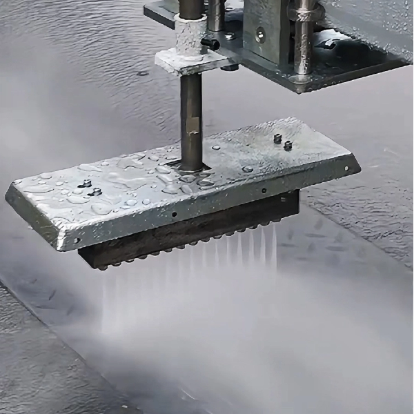 混凝土路面自动拉毛装置