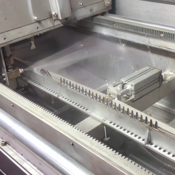 高压水去毛刺清洗机技术特性解析