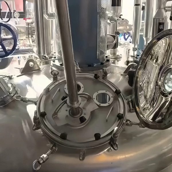 发酵罐清洗重要性及自动化技术解析